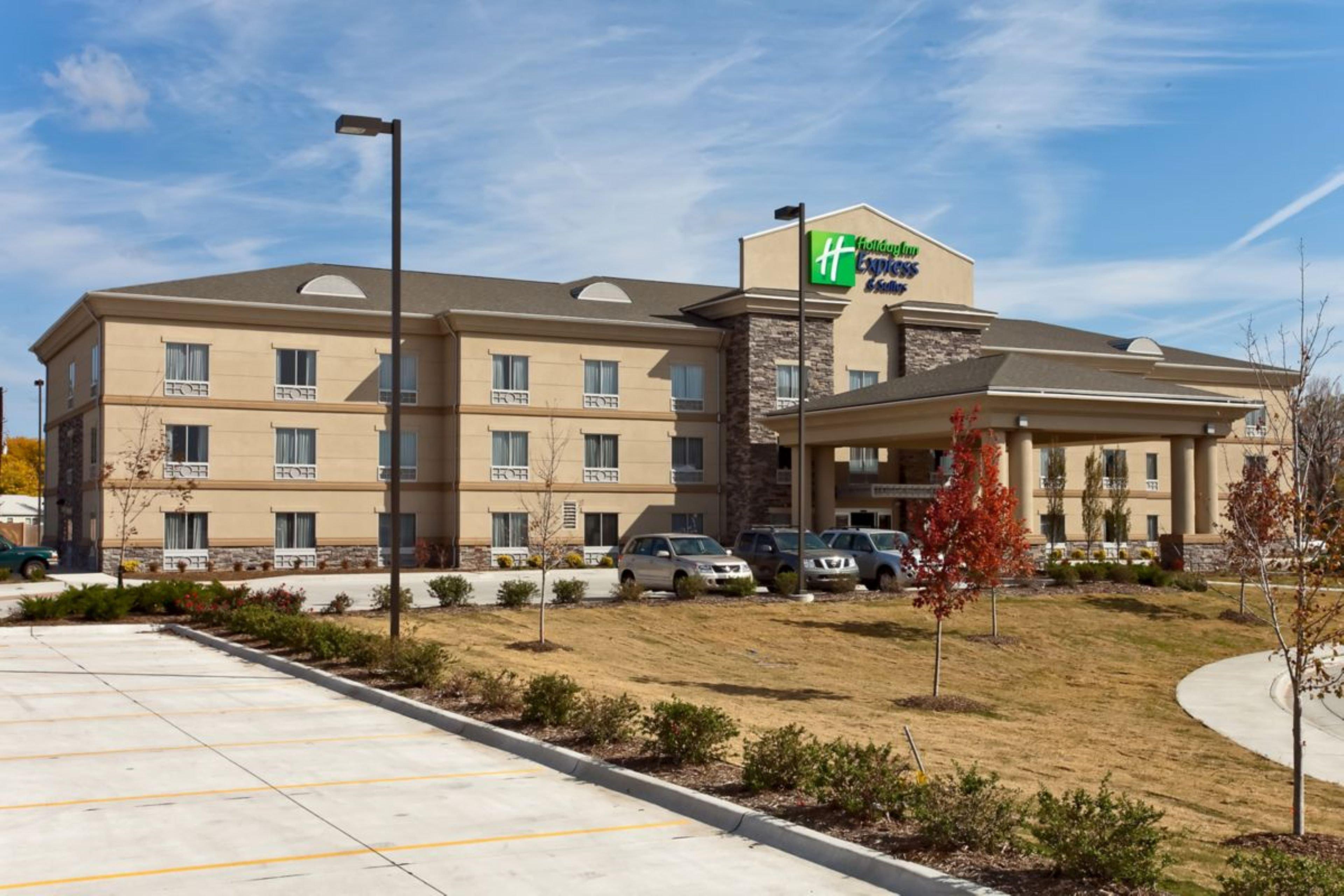 Holiday Inn Express Newton By Ihg Exteriér fotografie