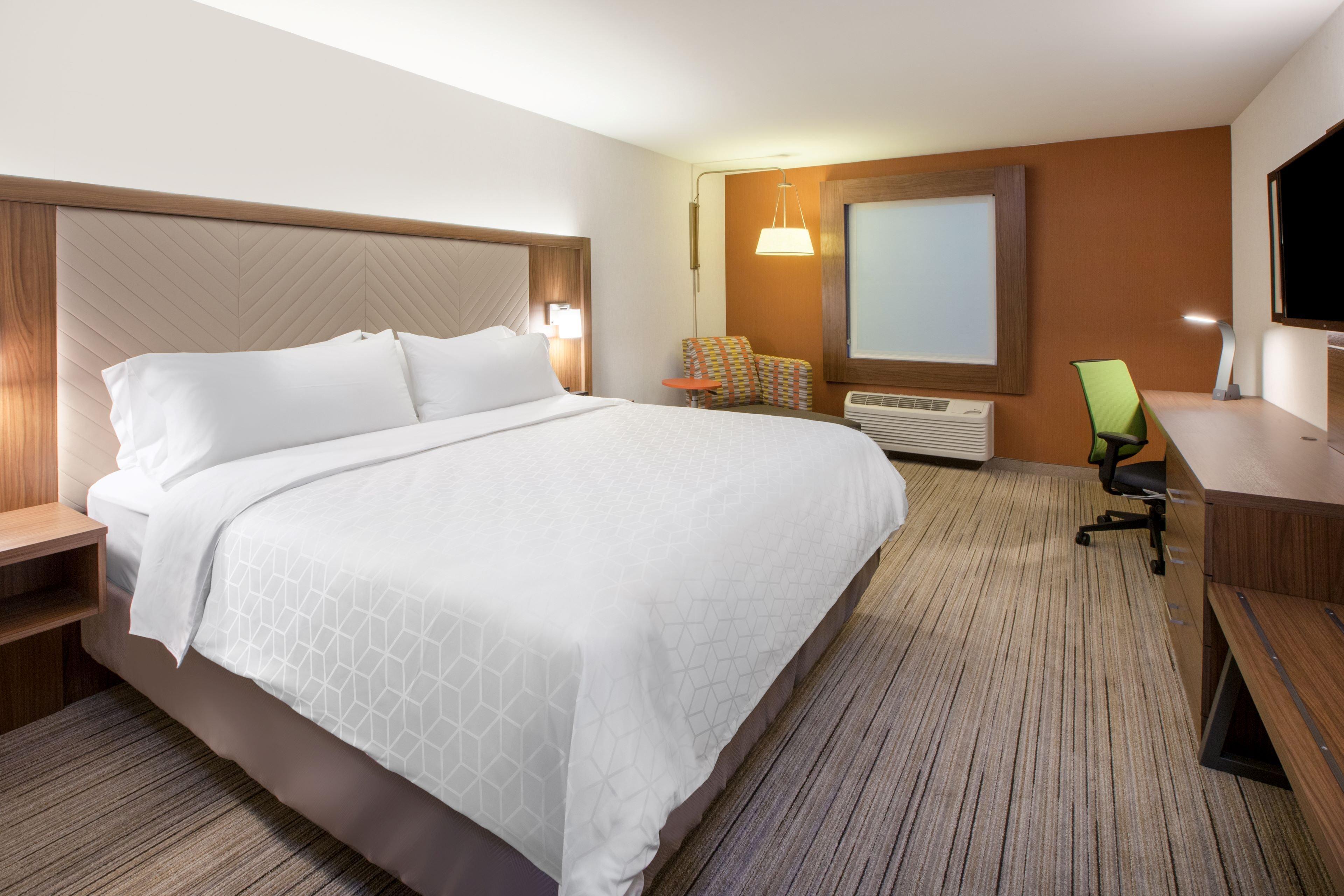 Holiday Inn Express Newton By Ihg Exteriér fotografie