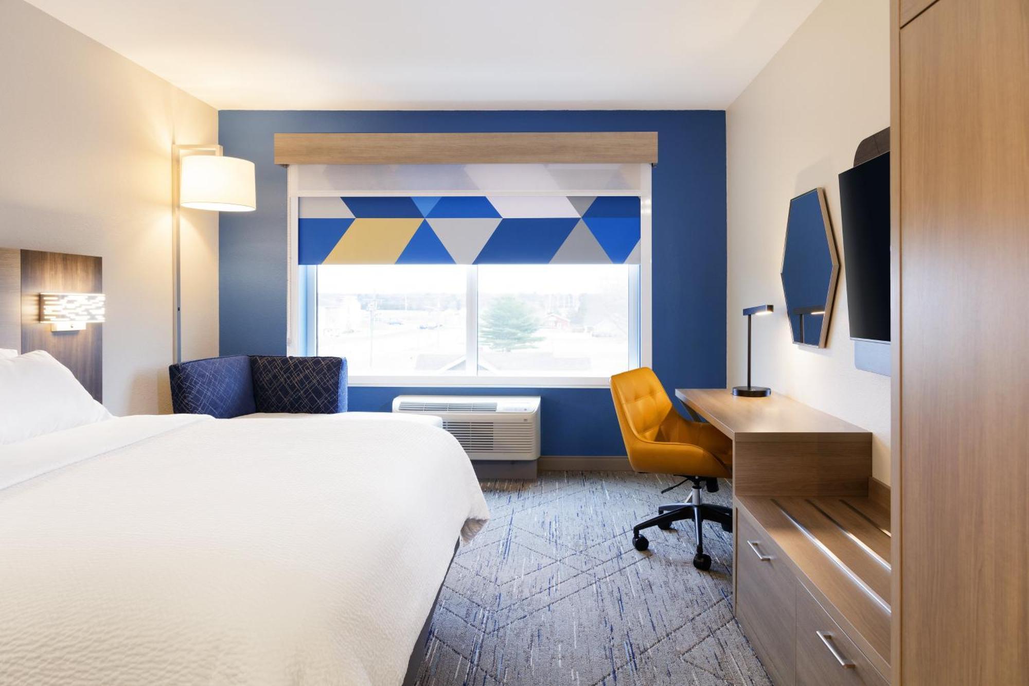 Holiday Inn Express Newton By Ihg Exteriér fotografie